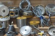 Photo Utilisé PHILIPS / FEI Lot of spare parts for CM10 À vendre