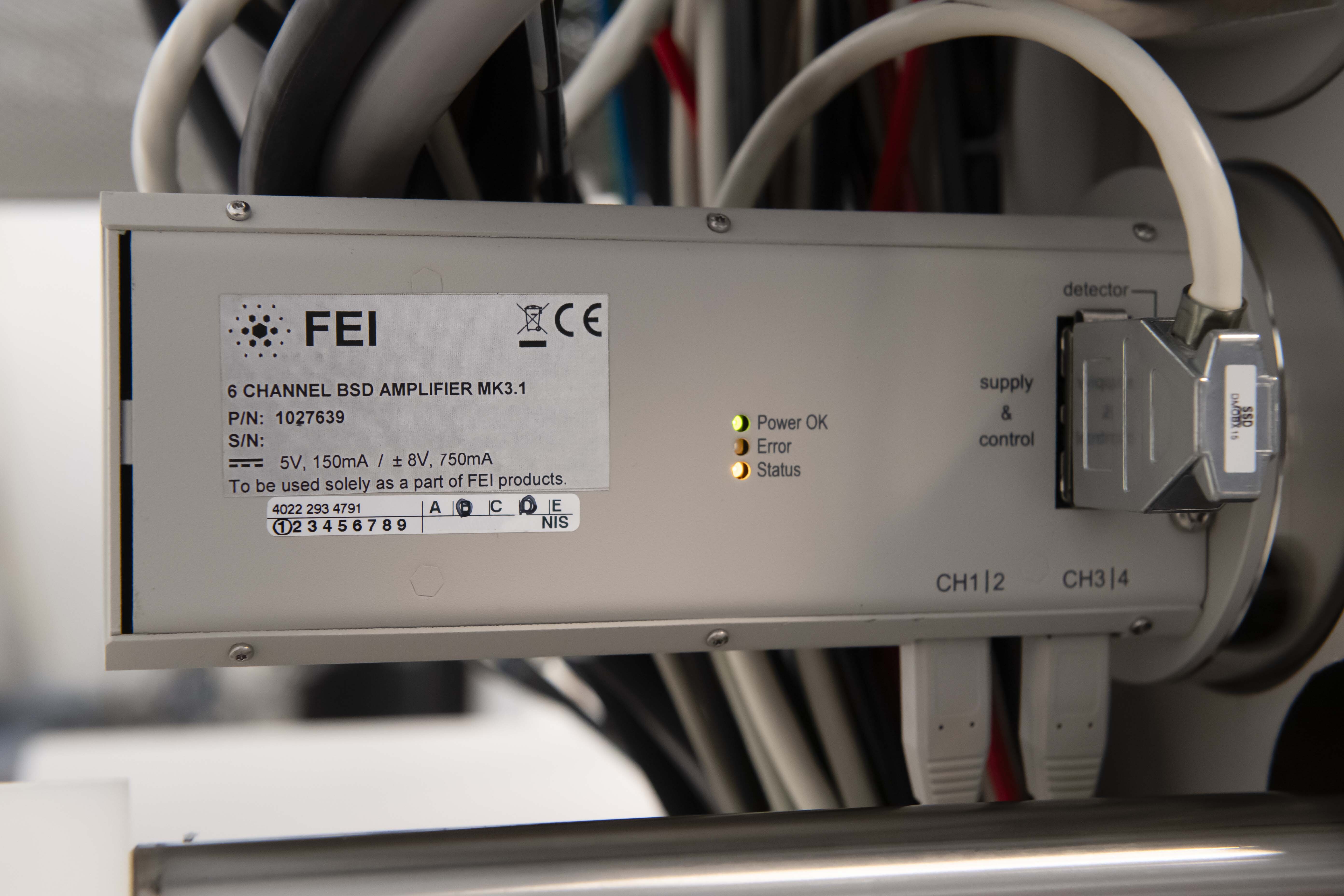 사진 사용됨 PHILIPS / FEI Nova NanoLab 200 판매용