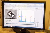 사진 사용됨 PHILIPS / FEI Nova NanoLab 200 판매용