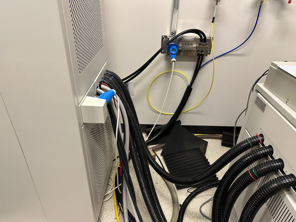 사진 사용됨 PHILIPS / FEI Nova NanoLab 600i 판매용