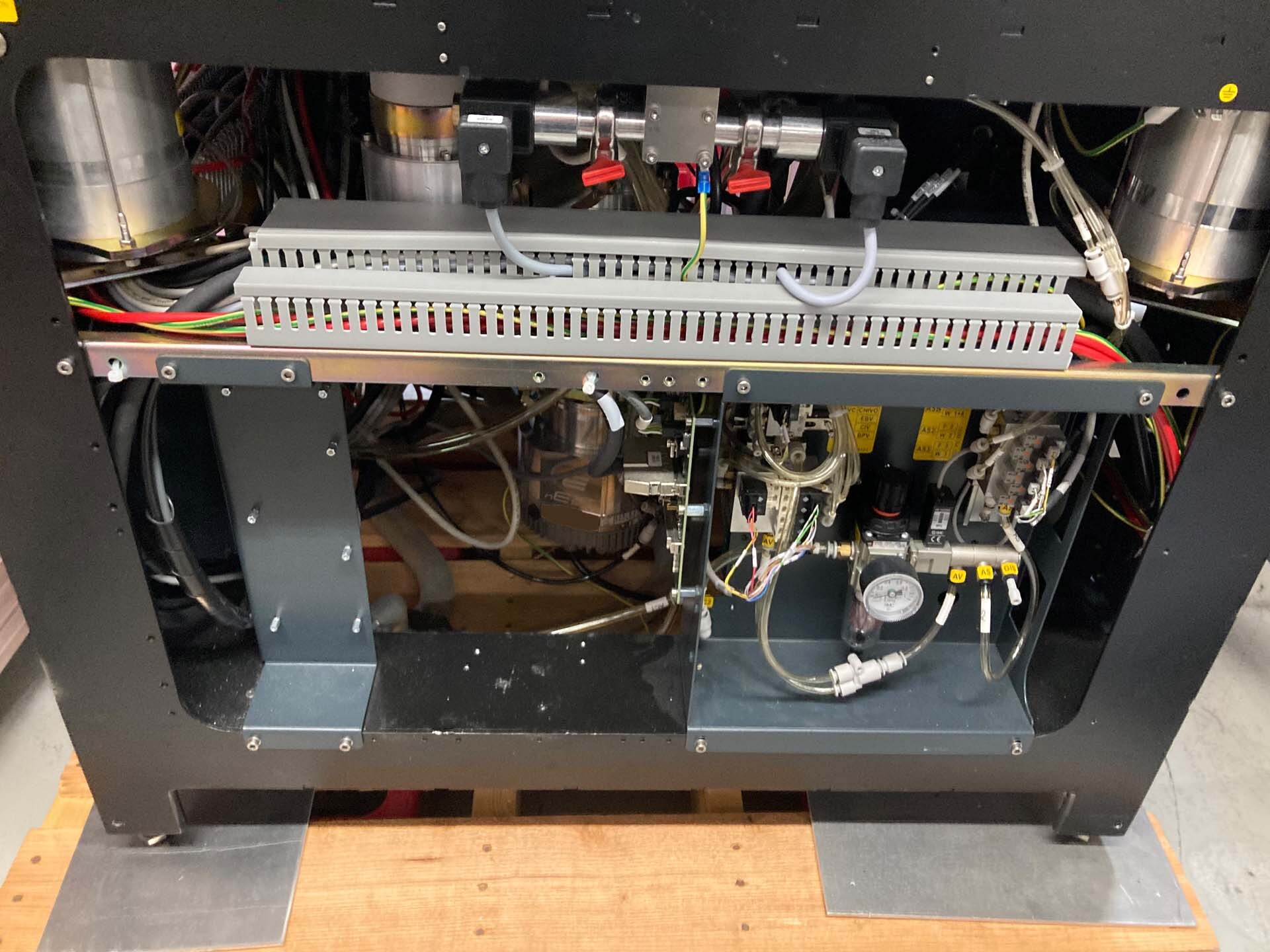 Photo Utilisé PHILIPS / FEI Nova NanoSEM 650 À vendre