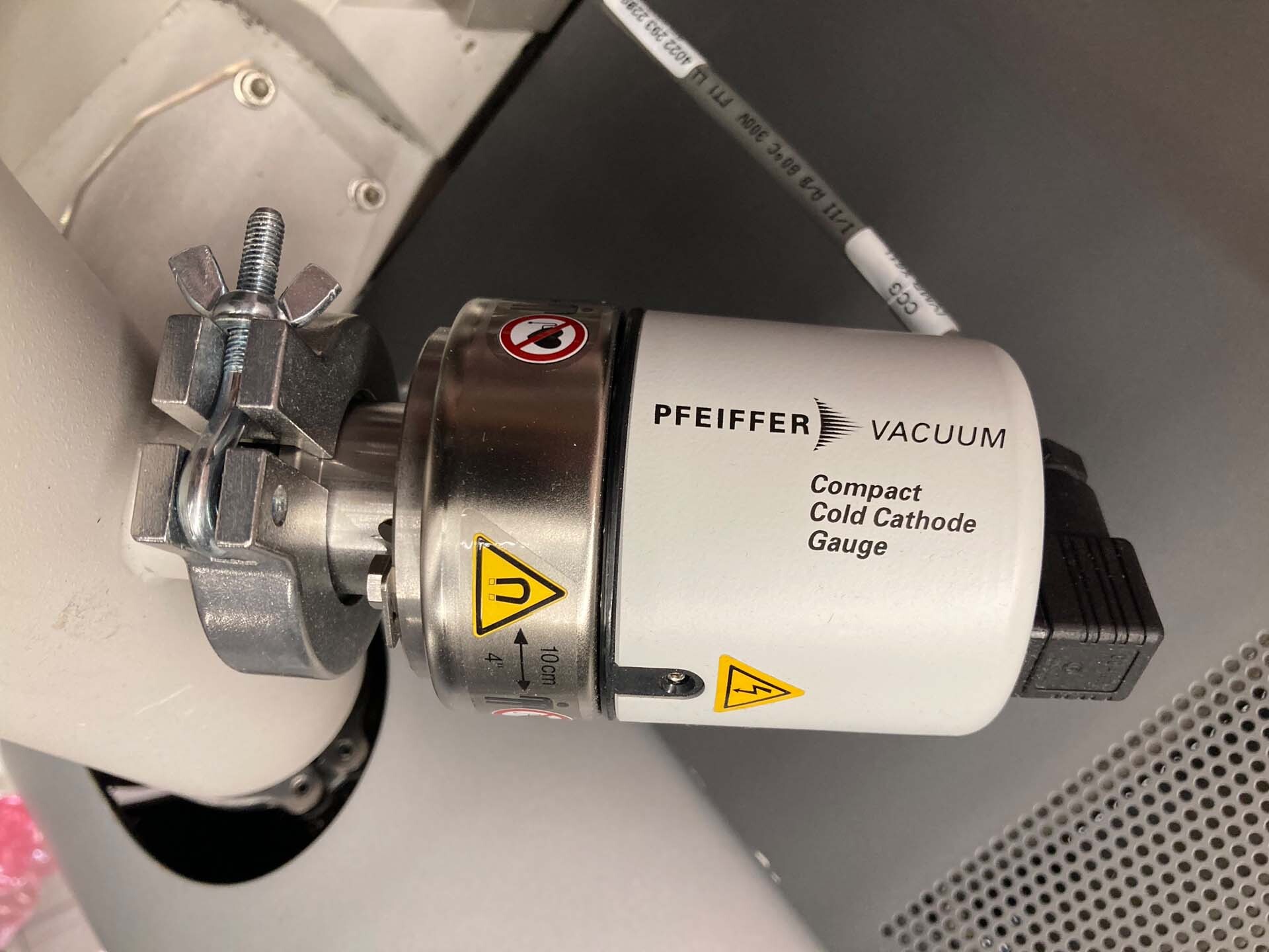 Photo Utilisé PHILIPS / FEI Nova NanoSEM 650 À vendre