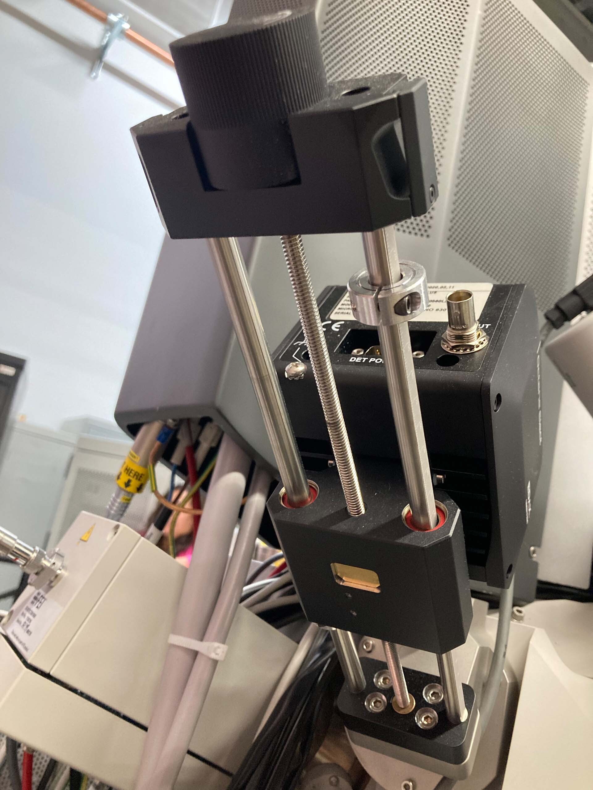 Photo Utilisé PHILIPS / FEI Nova NanoSEM 650 À vendre