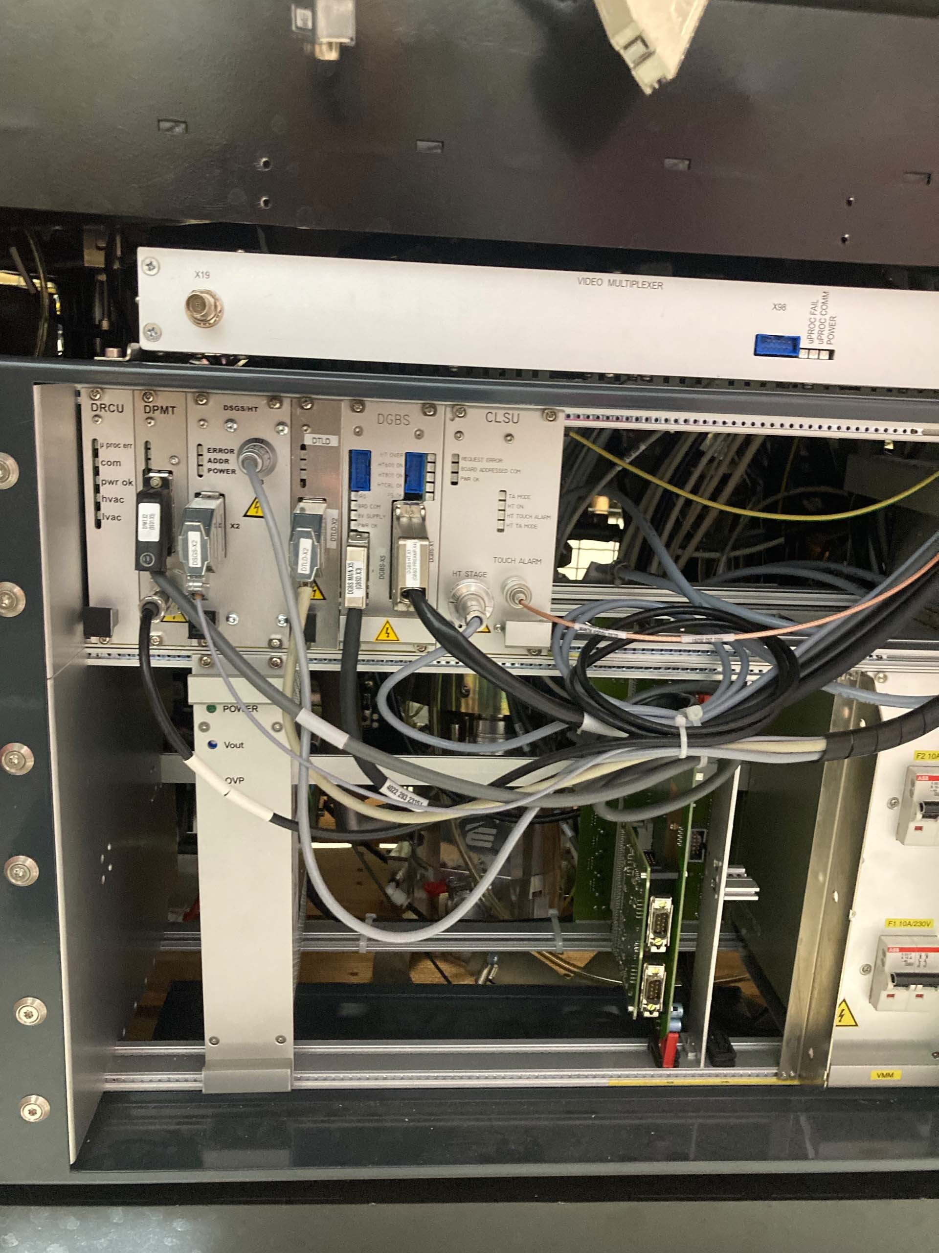 Photo Utilisé PHILIPS / FEI Nova NanoSEM 650 À vendre