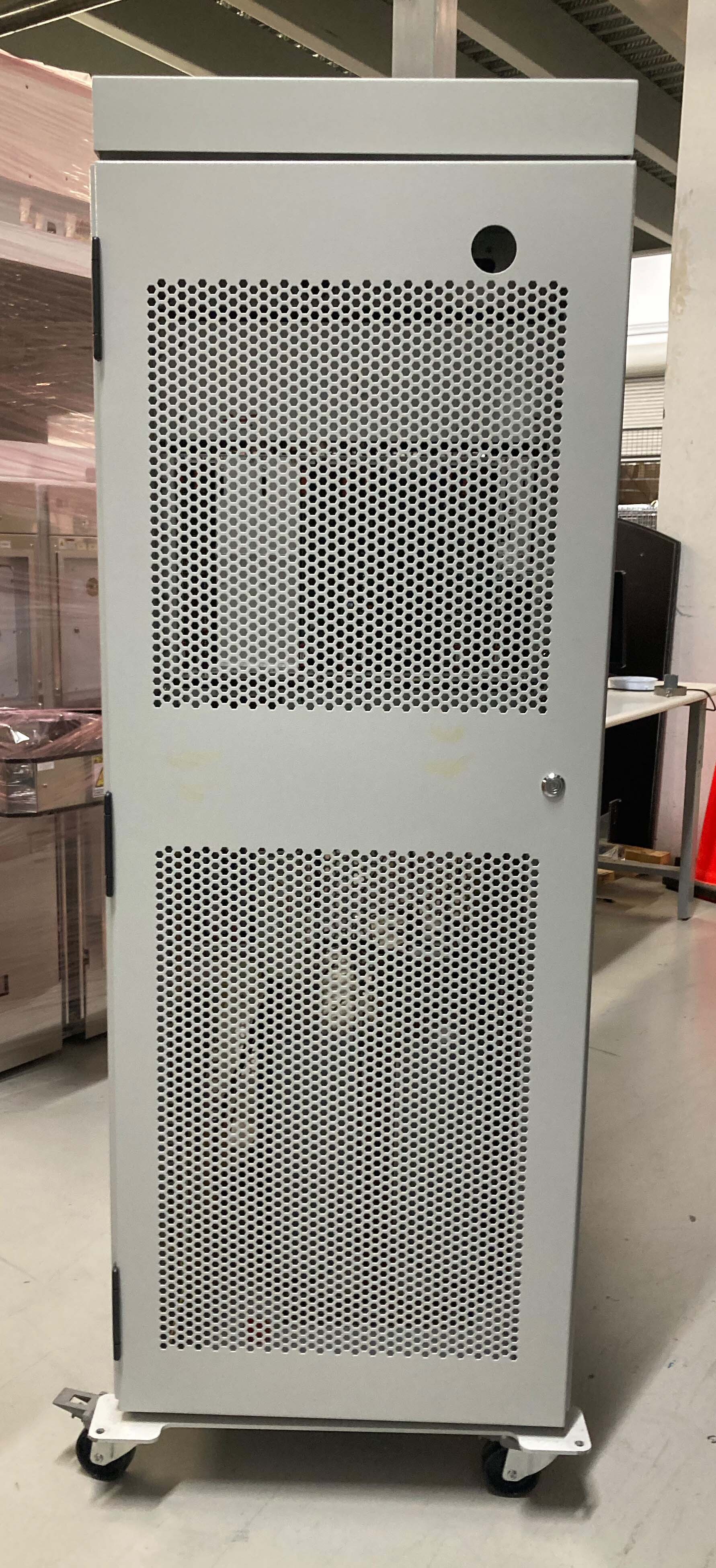 Photo Utilisé PHILIPS / FEI Nova NanoSEM 650 À vendre