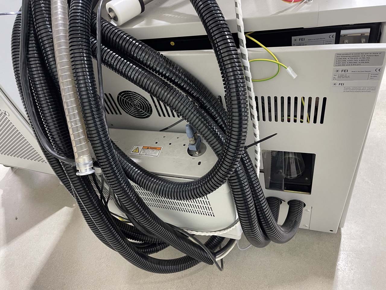 사진 사용됨 PHILIPS / FEI Quanta 200 3D 판매용