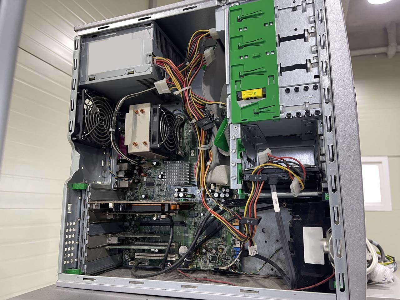 사진 사용됨 PHILIPS / FEI Quanta 200 3D 판매용