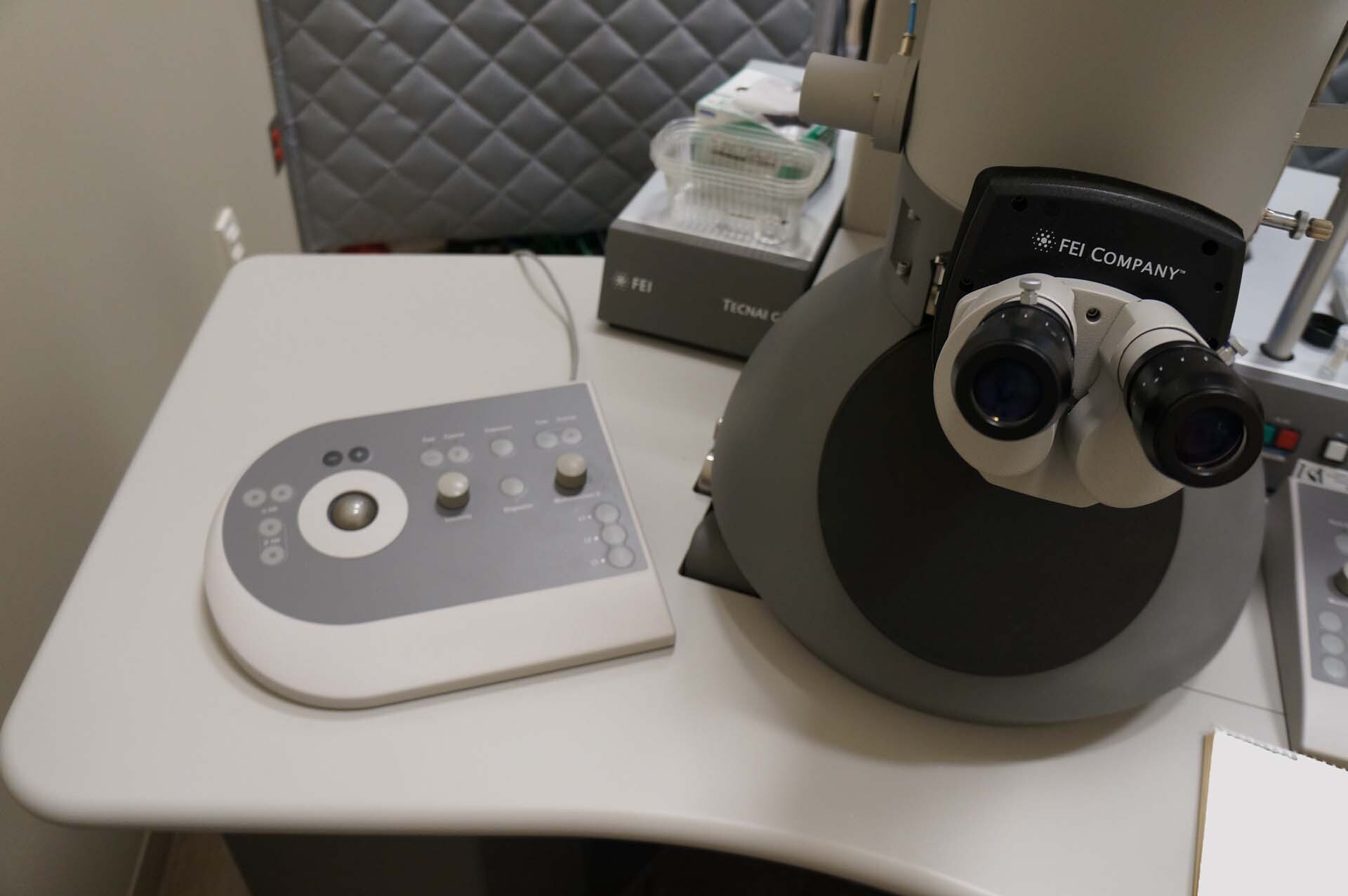 Photo Utilisé PHILIPS / FEI Tecnai G2 F20 À vendre