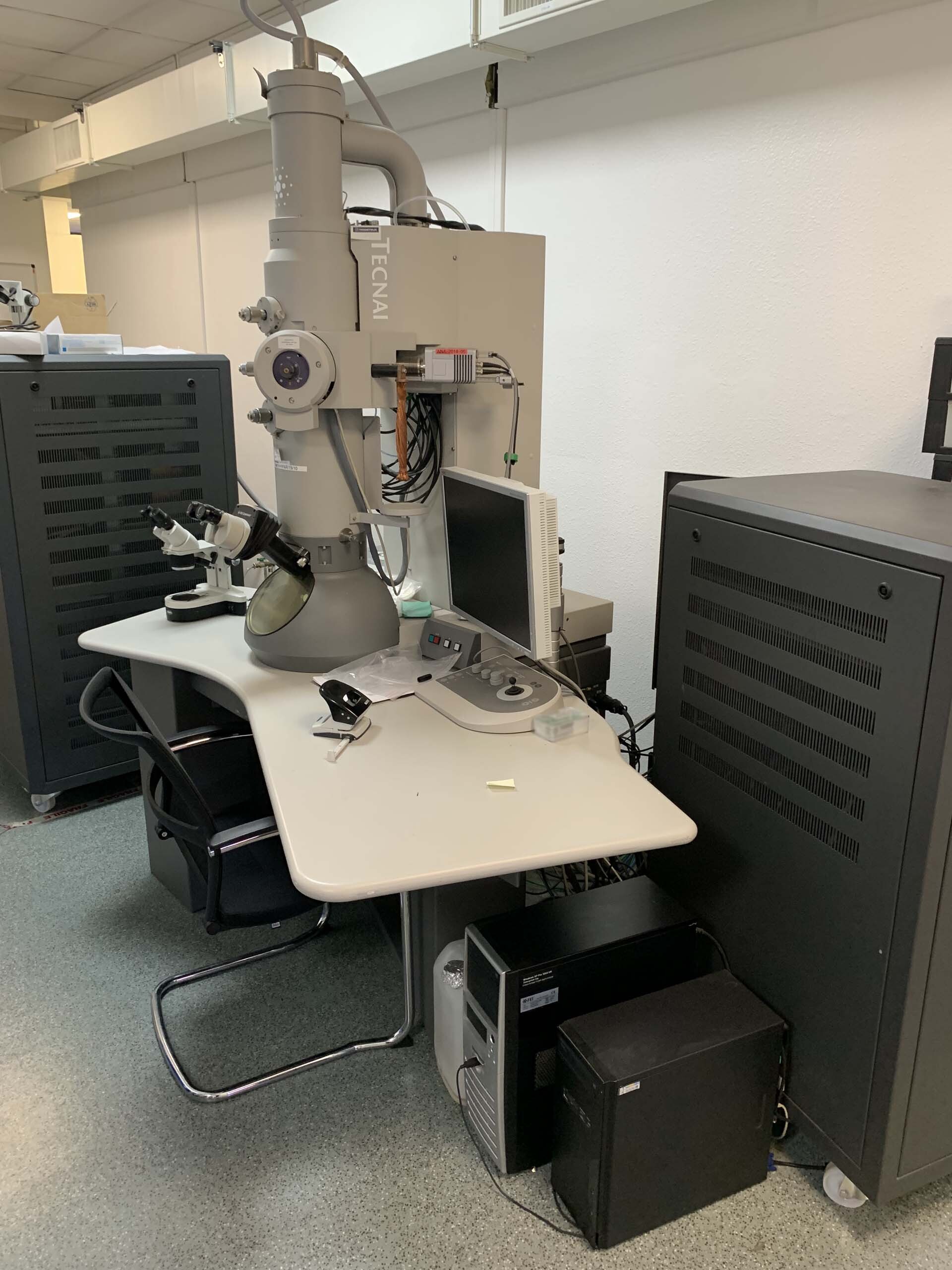 Photo Used PHILIPS / FEI Tecnai G2 Spirit Twin For Sale