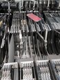 사진 사용됨 PHILIPS Lot of feeders and trolleys 판매용