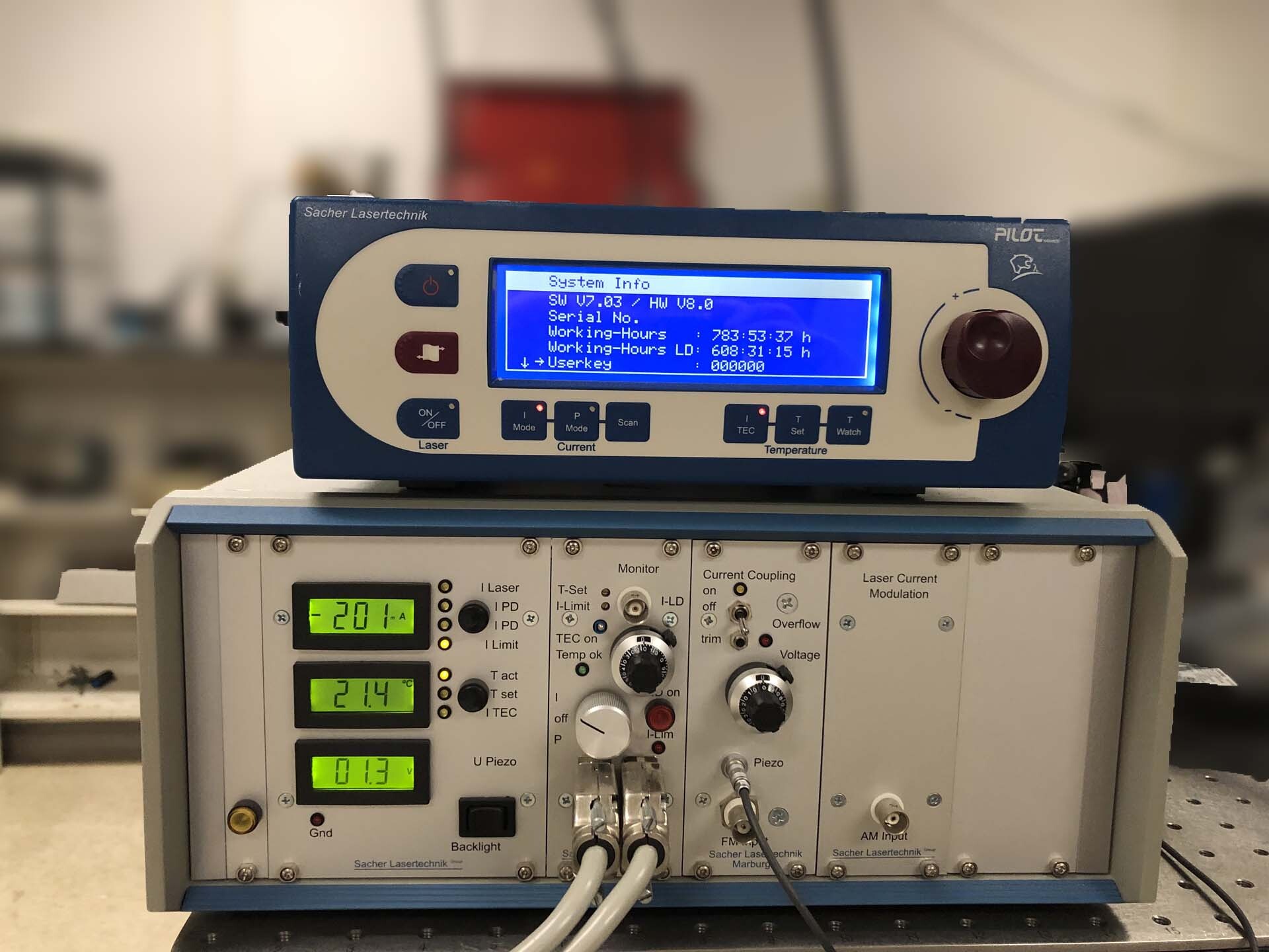 圖為 已使用的 PHOTONICS INDUSTRIES INTERNATIONAL DM-532-100 待售
