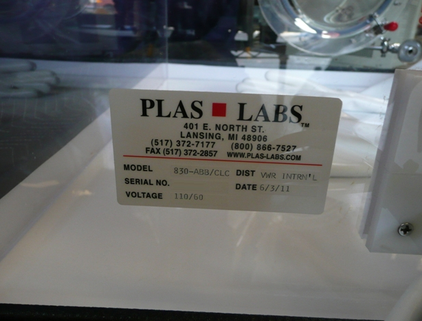 Photo Used PLAS-LABS 830-ABB/CLC For Sale
