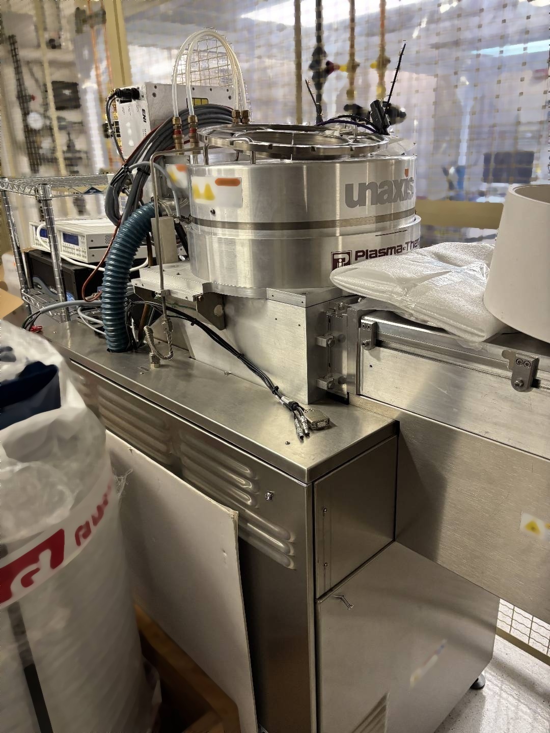 Photo Used PLASMATHERM / UNAXIS Versaline For Sale