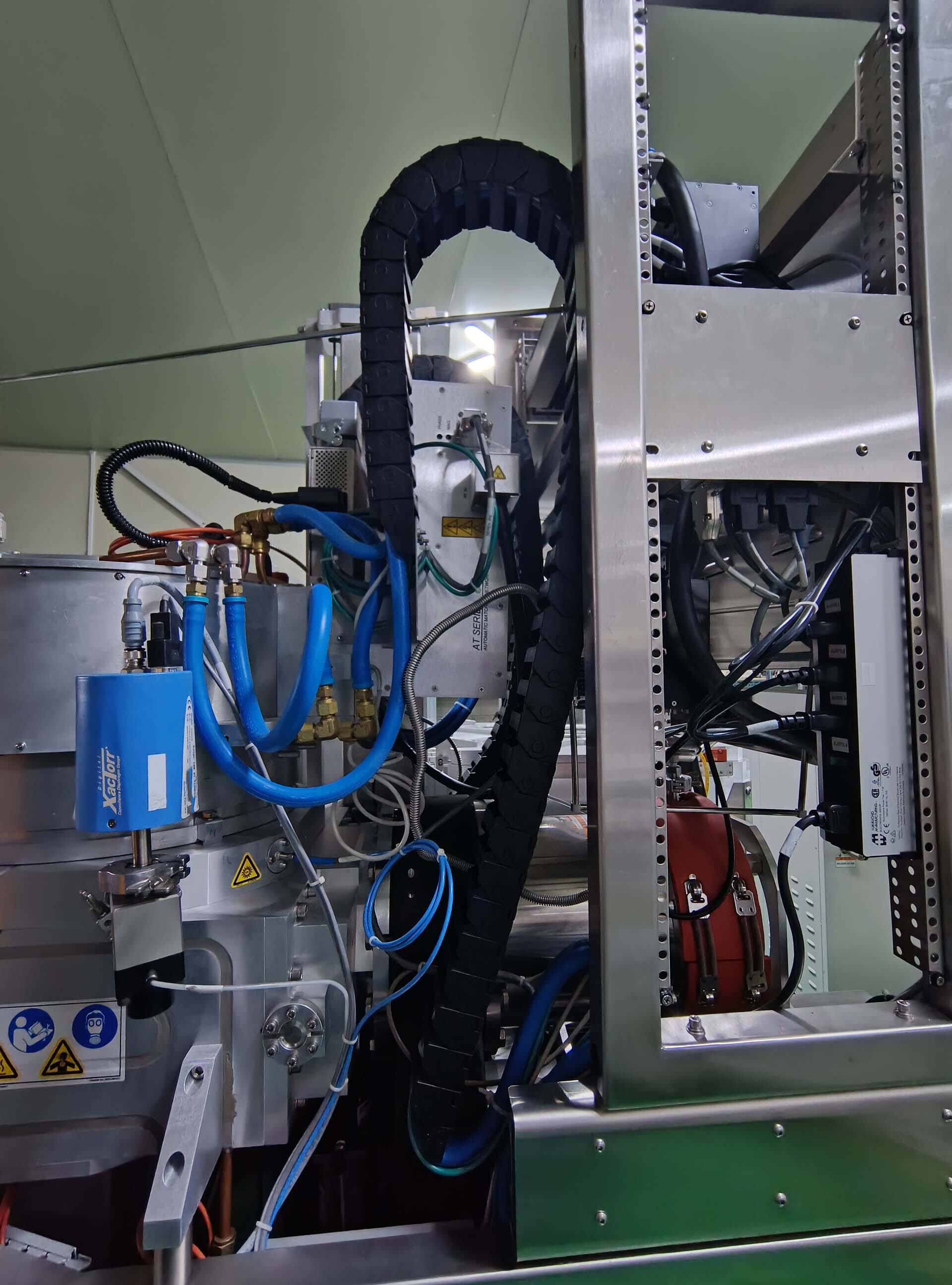 Photo Used PLASMATHERM / UNAXIS Versaline For Sale