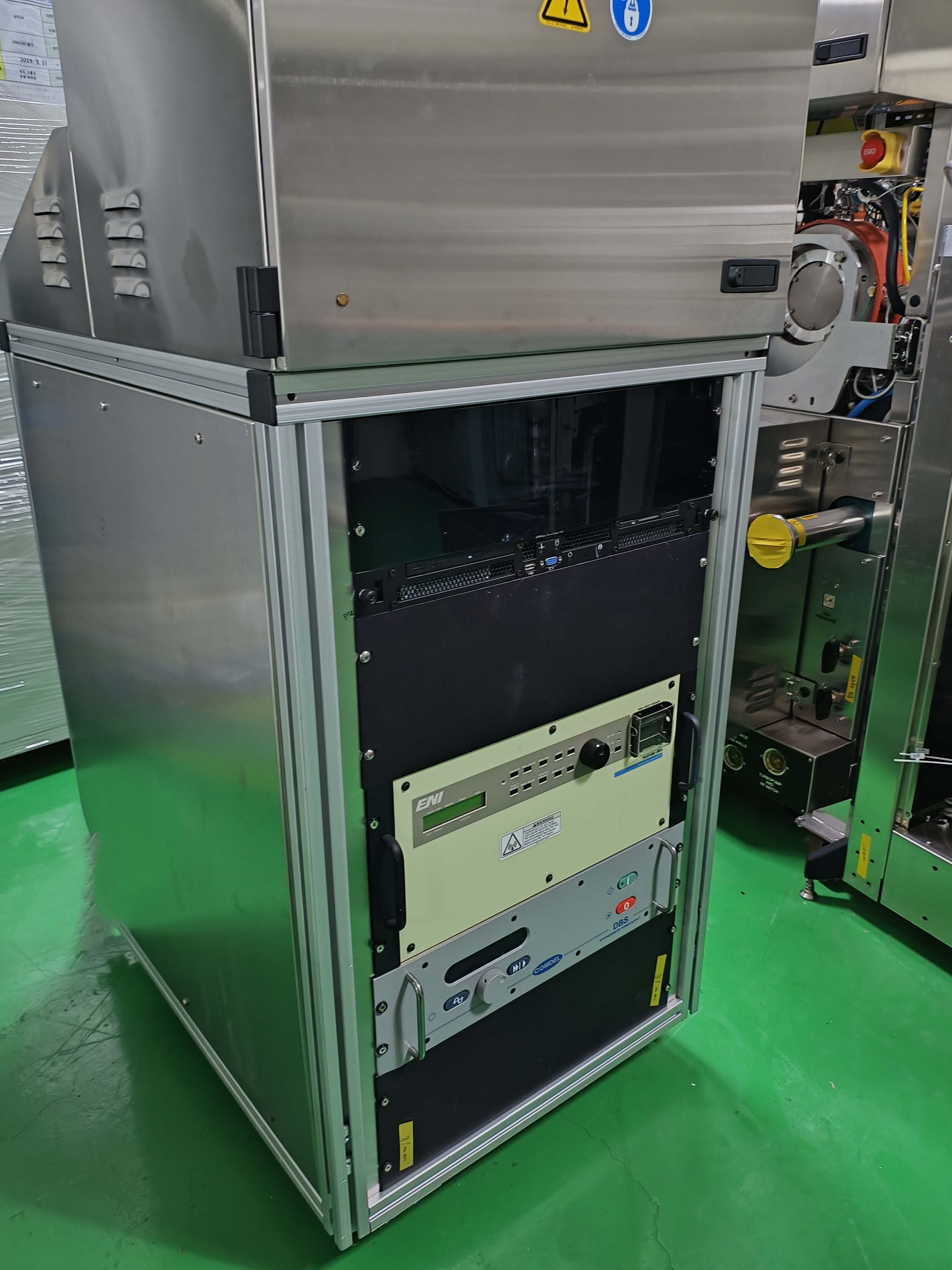 Photo Used PLASMATHERM / UNAXIS Versaline For Sale