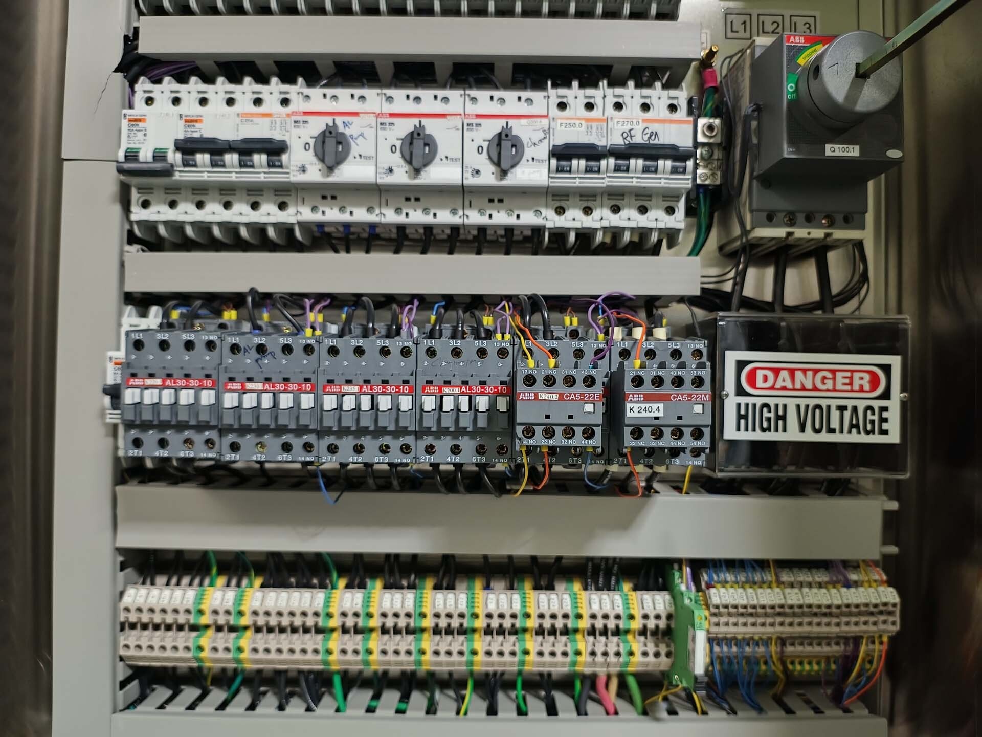 Photo Used PLASMATHERM / UNAXIS Versaline For Sale