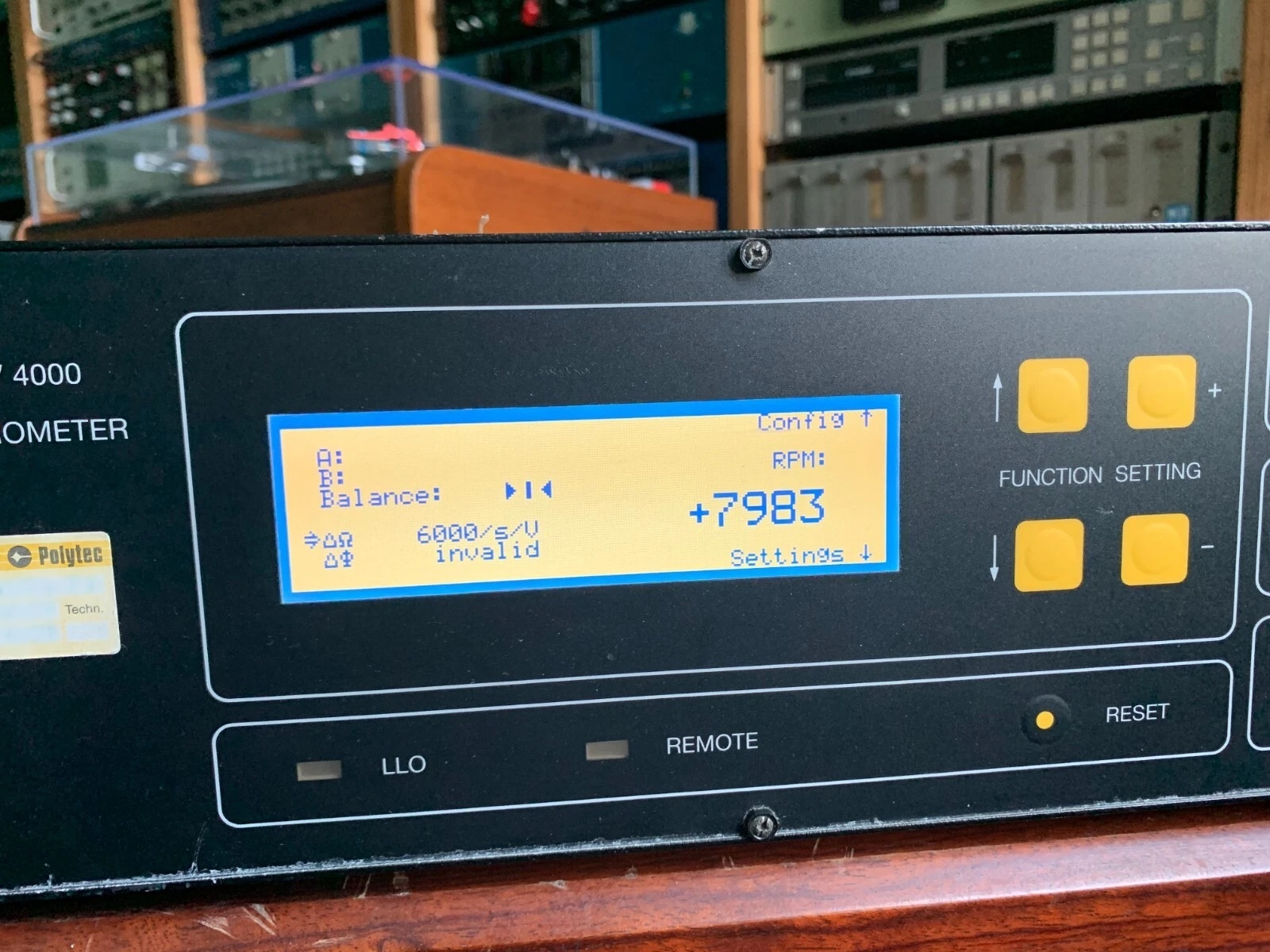 圖為 已使用的 POLYTEC OFV-4000 待售