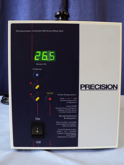 Photo Used PRECISION 2833 For Sale