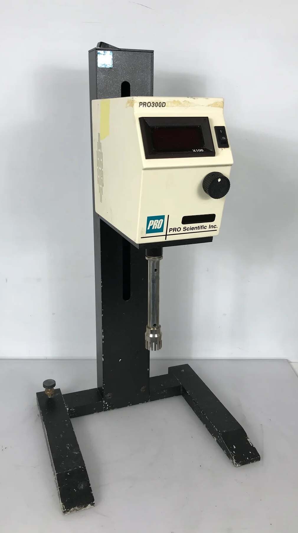 Photo Utilisé PRO SCIENTIFIC Pro 300D À vendre