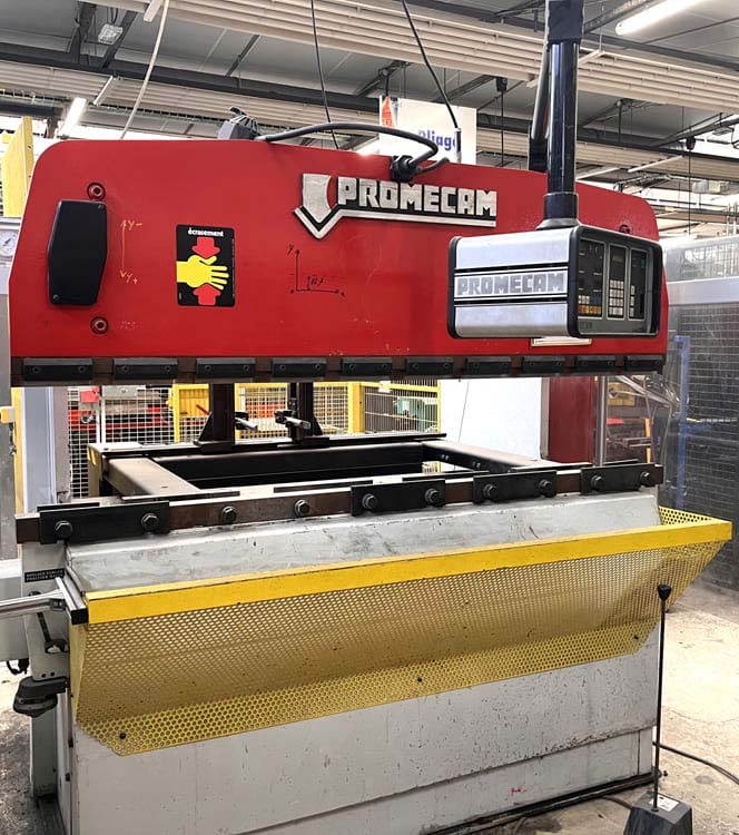 Photo Utilisé PROMECAM Press brake À vendre