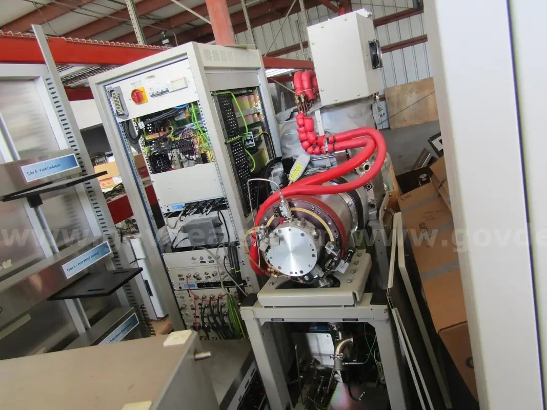 圖為 已使用的 PROTEMP Furnace system 待售