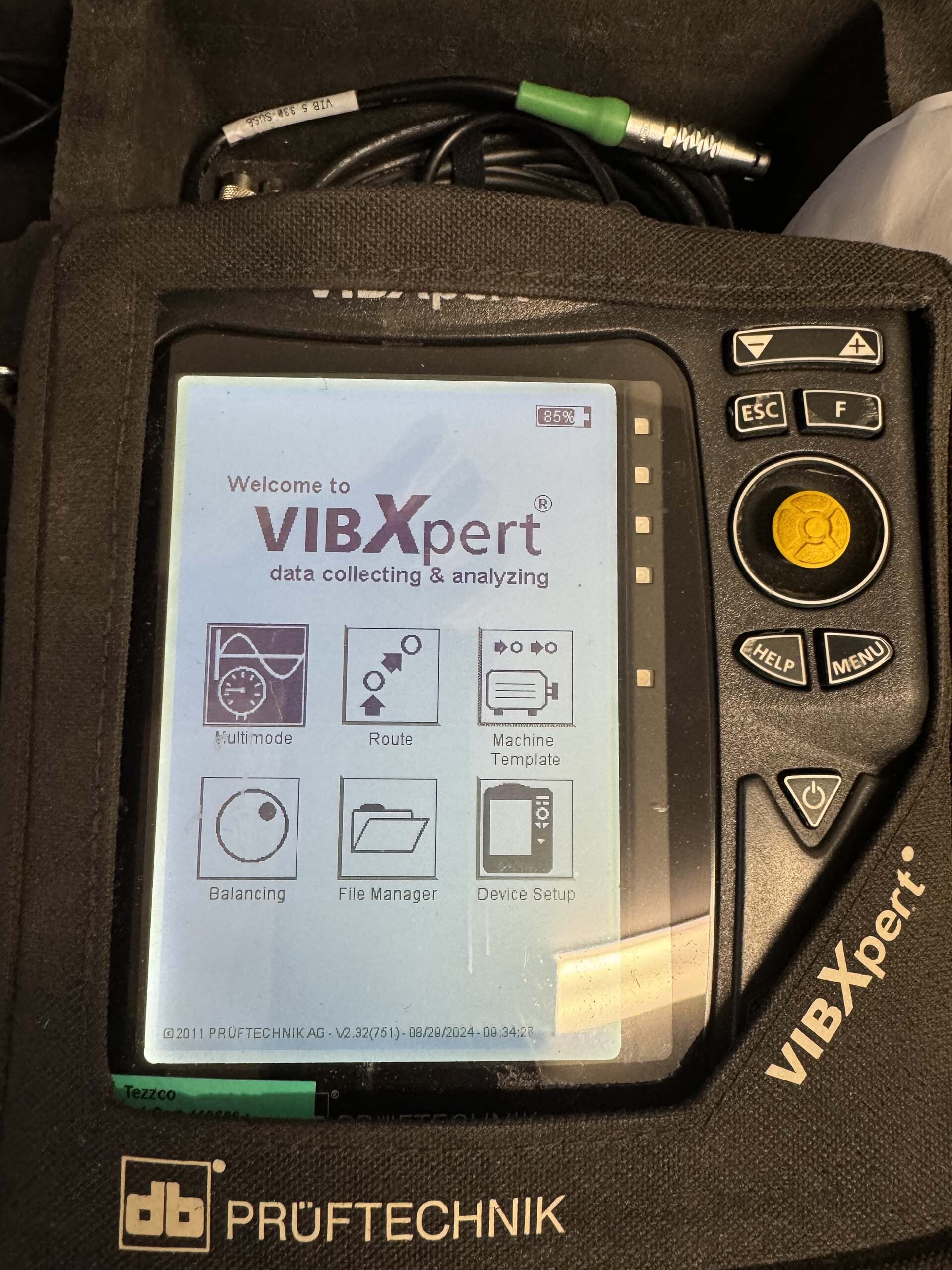 Photo Used PRUFTECHNIK VibXpert II For Sale