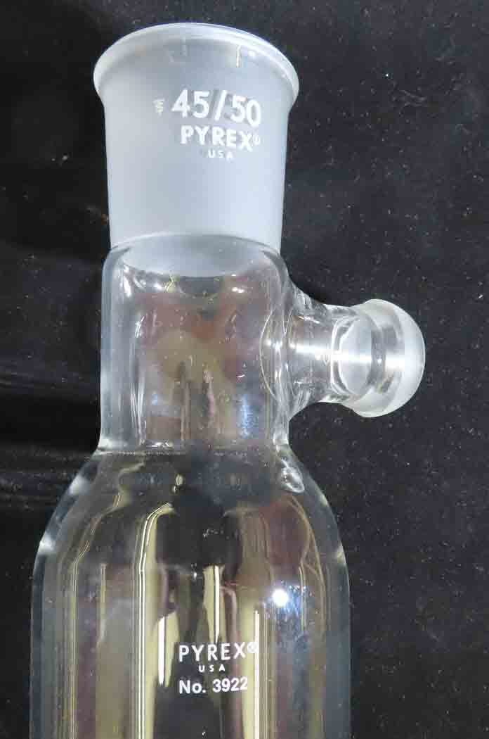 Photo Used PYREX 3922 For Sale