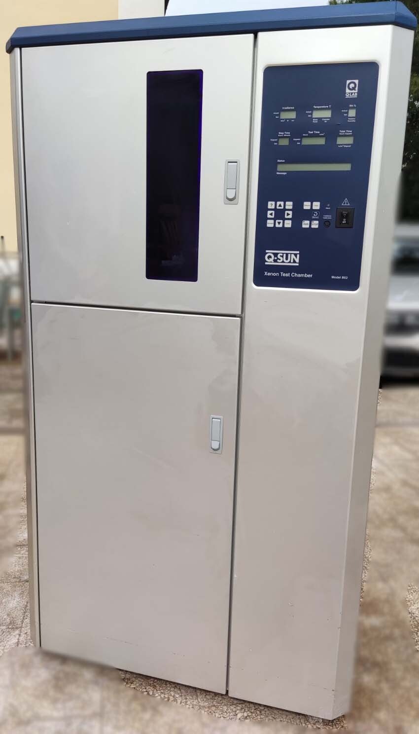 Photo Used Q-LAB Q-Sun B02S For Sale