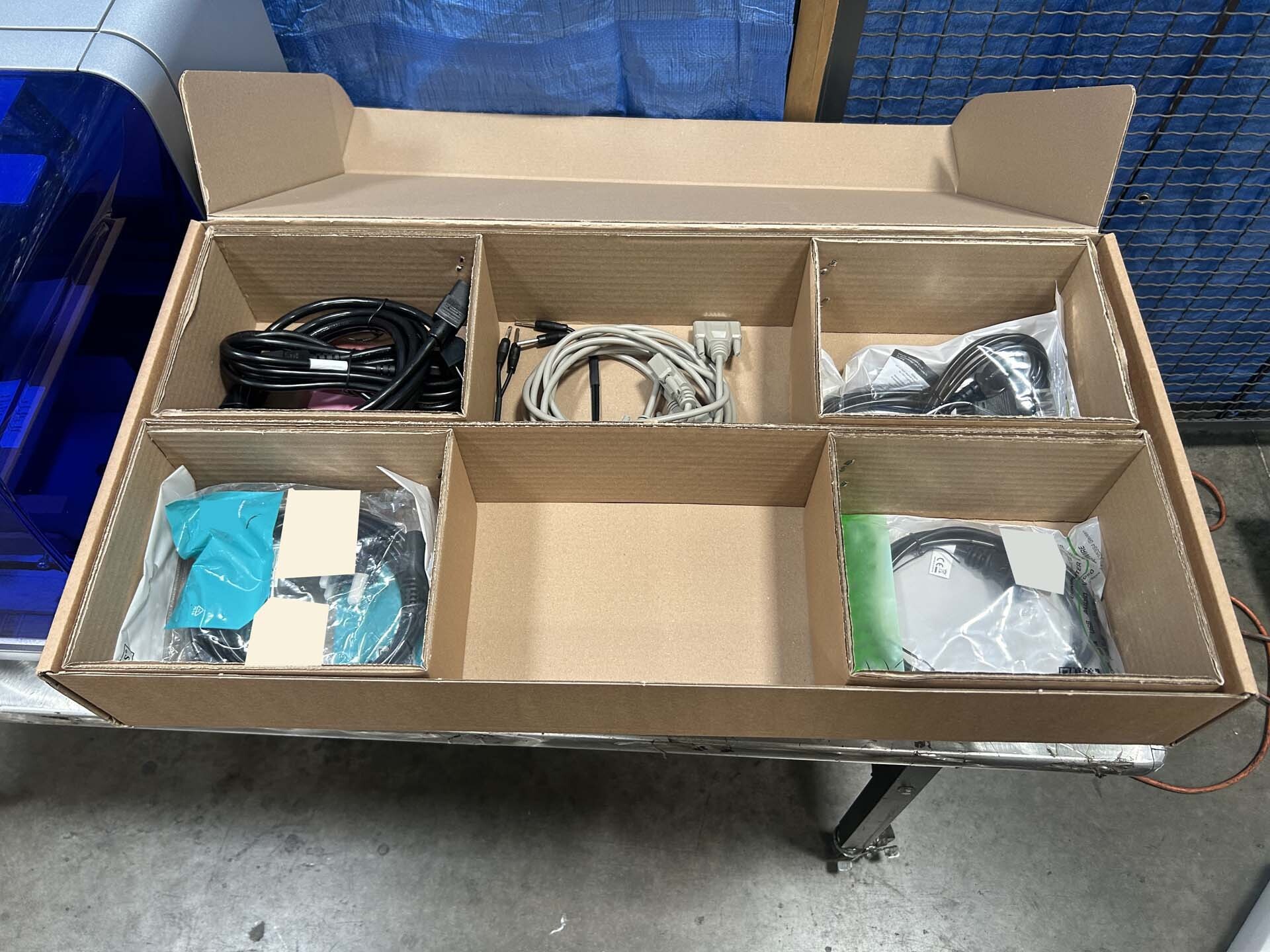 Photo Used QIAGEN QIAcube HT For Sale