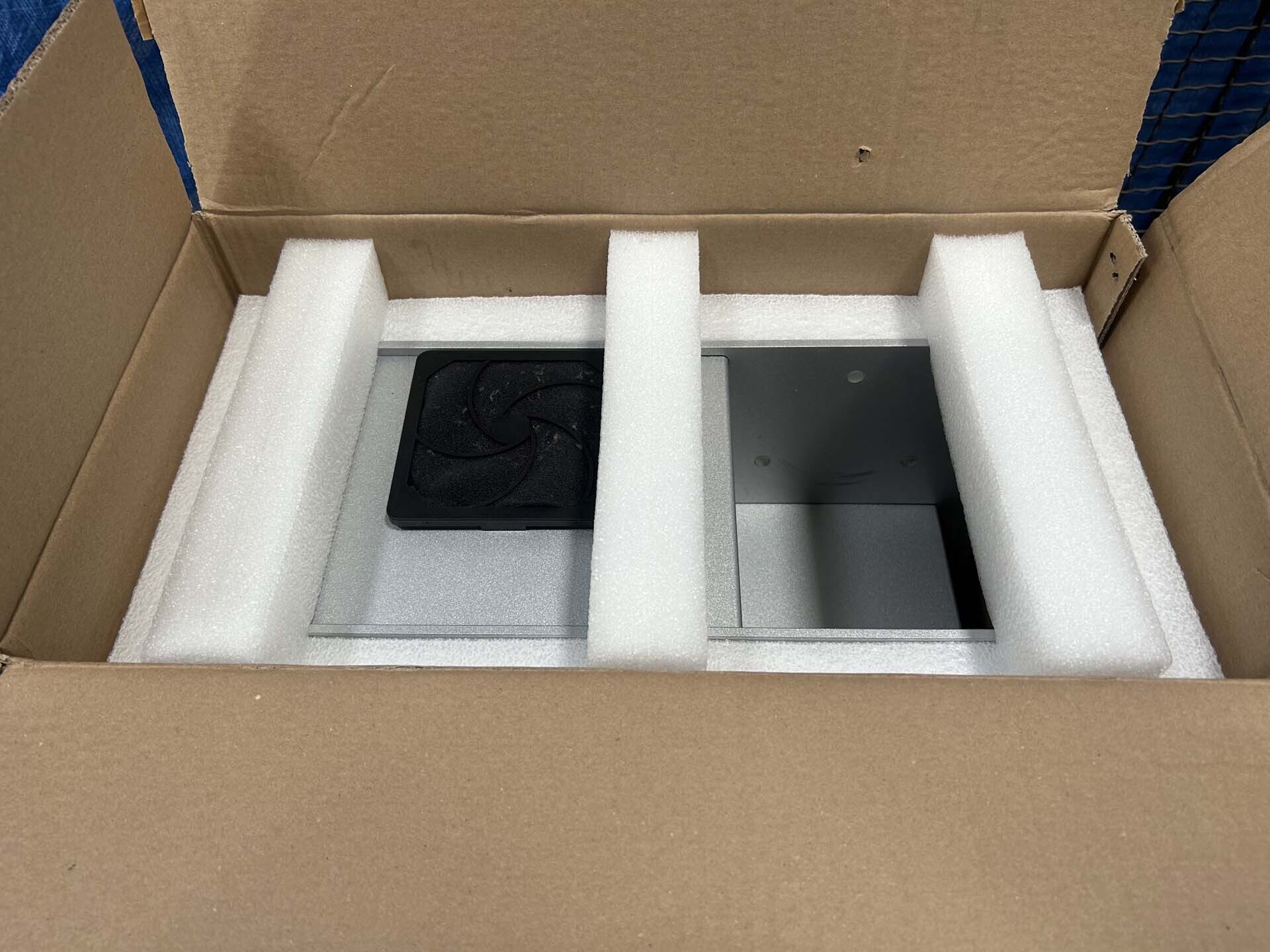 Photo Used QIAGEN QIAcube HT For Sale