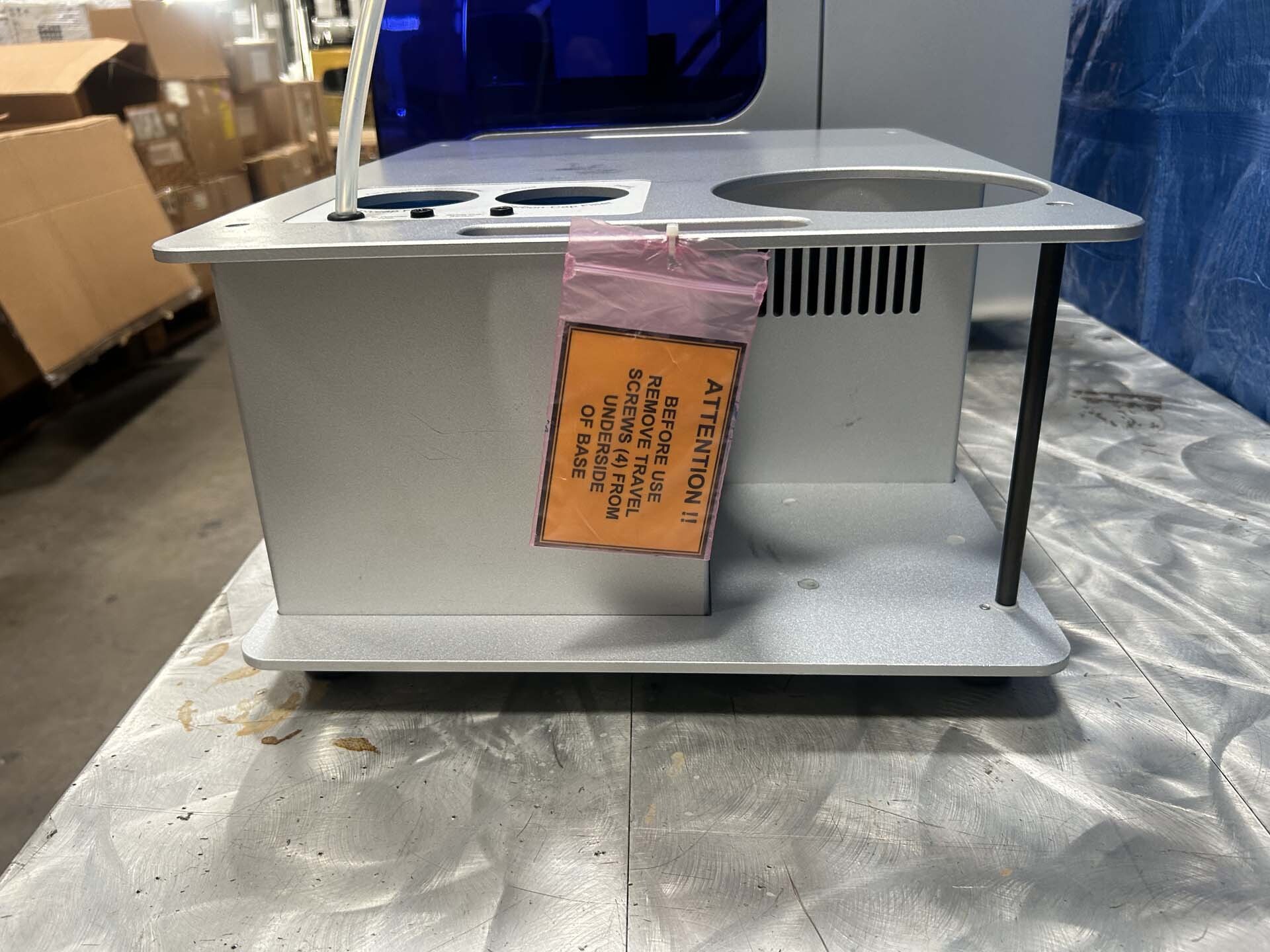 Photo Used QIAGEN QIAcube HT For Sale