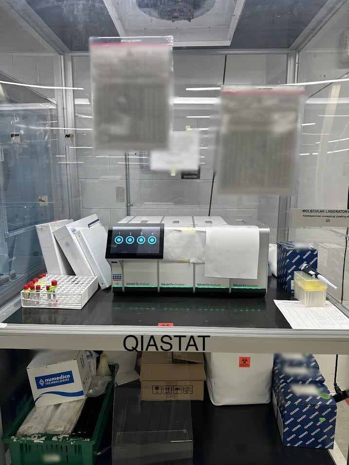Photo Used QIAGEN QIAstat For Sale