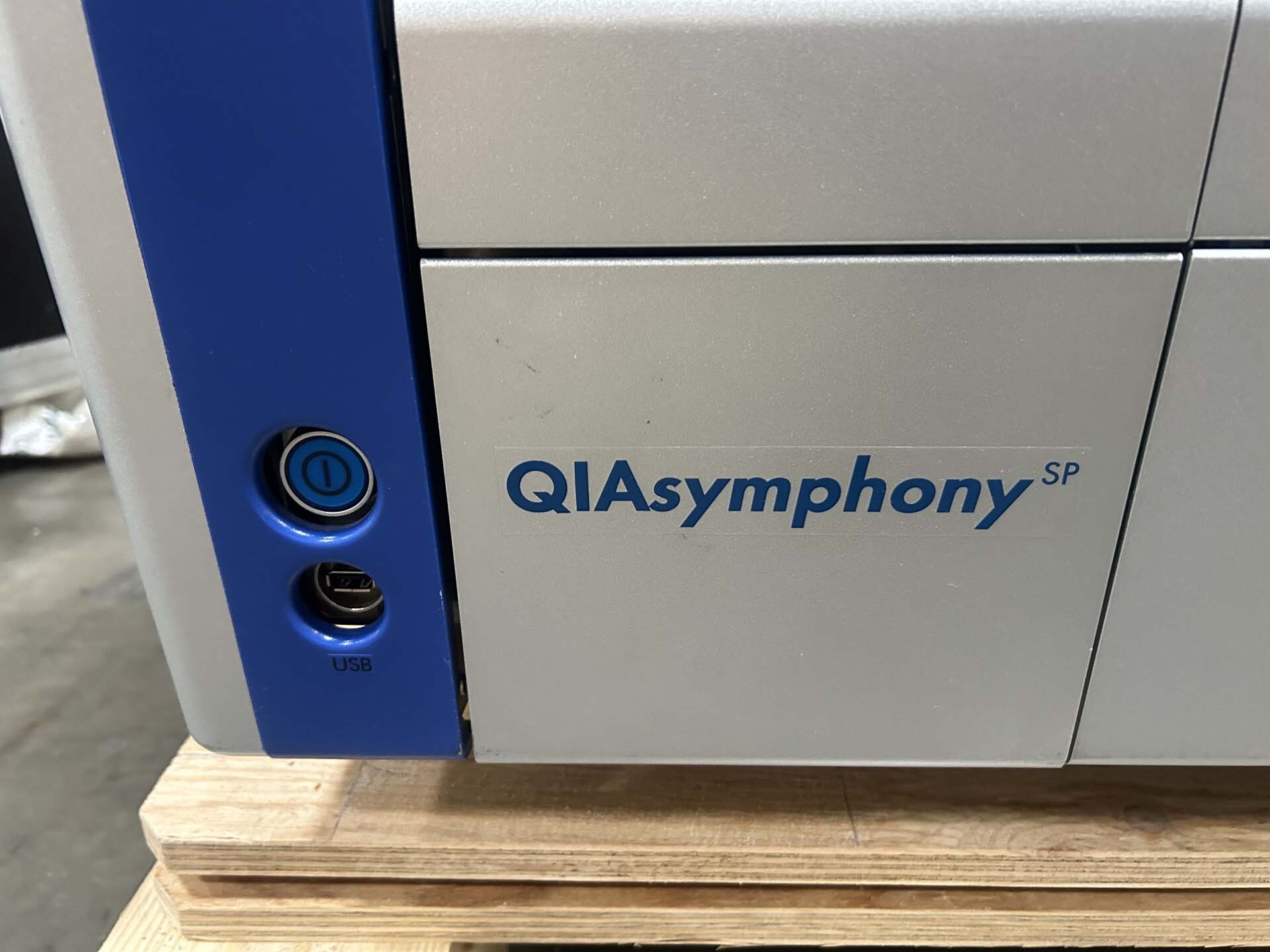 图为 已使用的 QIAGEN QiaSymphony SP 待售