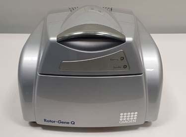圖為 已使用的 QIAGEN Rotor-Gene Q 6Plex 待售