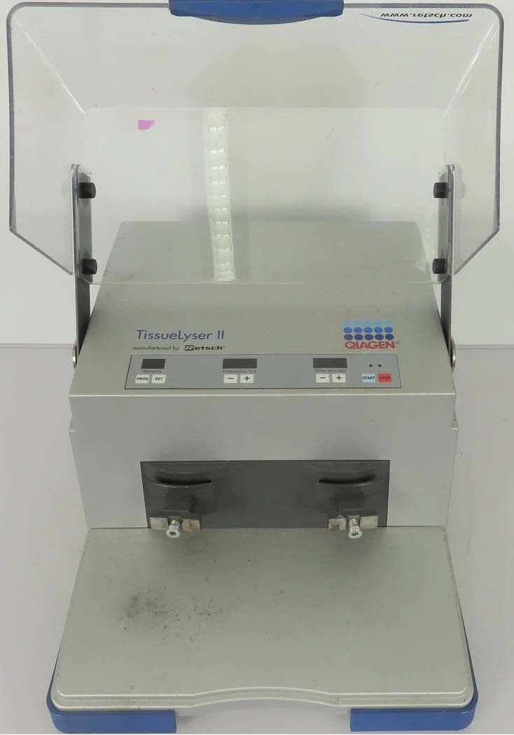 Photo Used QIAGEN TissueLyser II For Sale