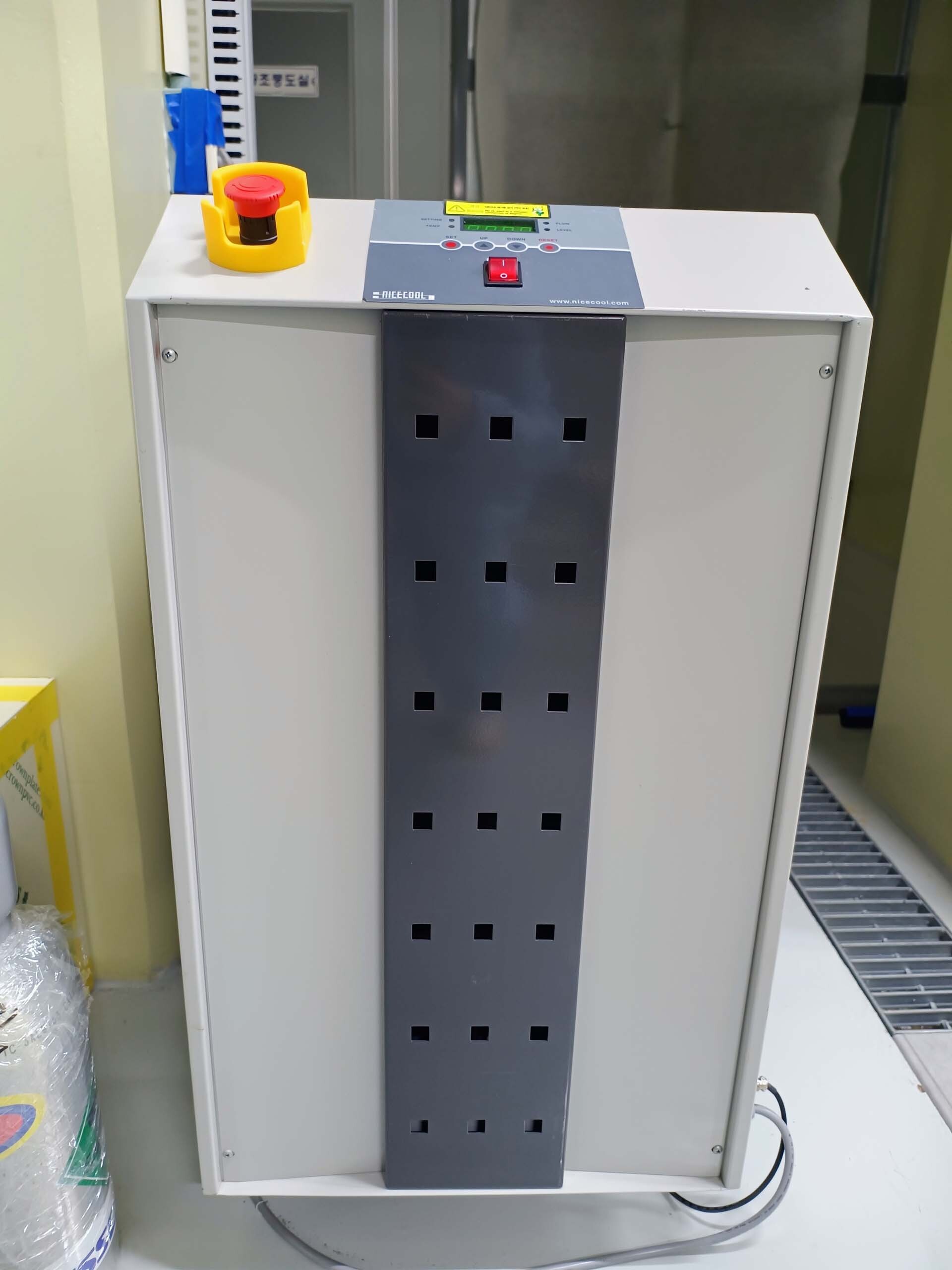 Photo Used QMC ELMS-1000 For Sale