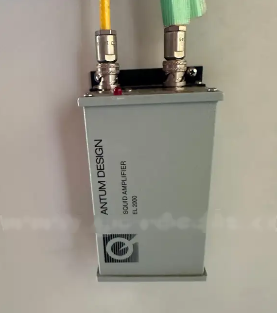 Foto Verwendet QUANTUM DESIGN MPMS XL Zum Verkauf