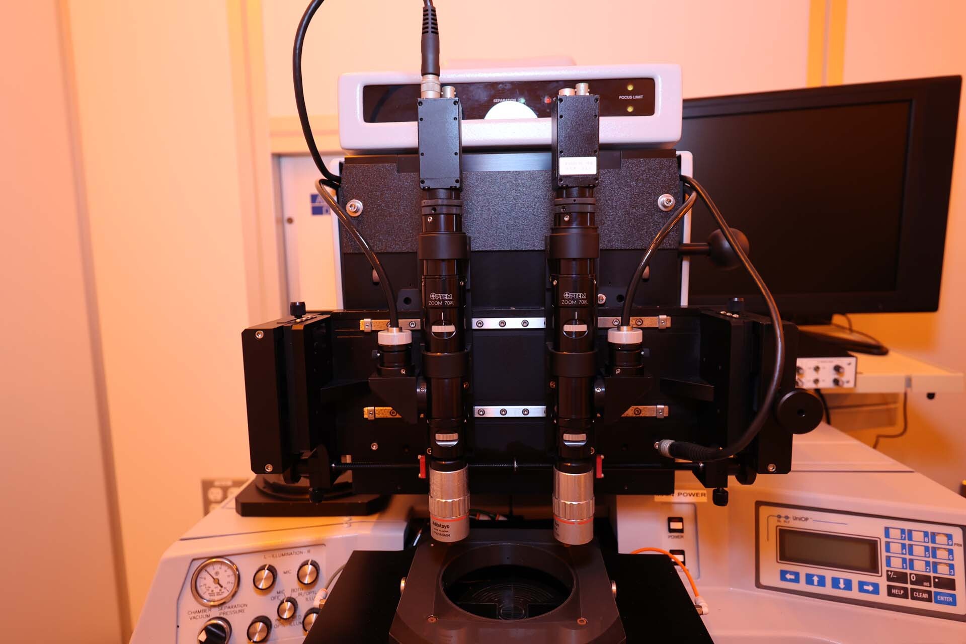 Photo Utilisé QUINTEL / NEUTRONIX Q 4000-6 À vendre