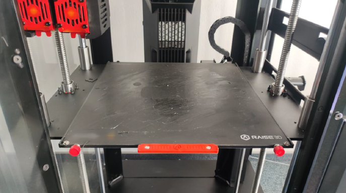 Foto Verwendet RAISE Pro3 Plus Zum Verkauf