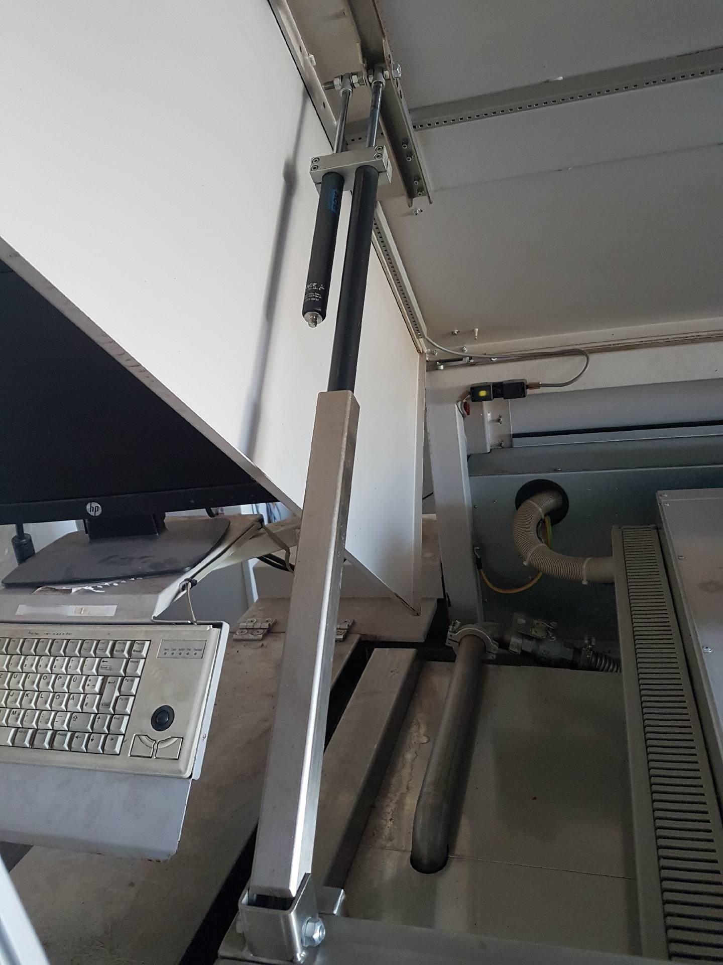Foto Verwendet REHM Nitro V8 Zum Verkauf