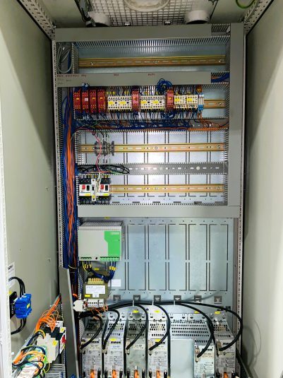 フォト（写真） 使用される REIS RV40 販売のために