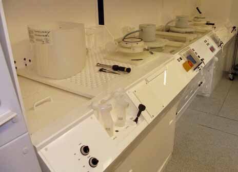 フォト（写真） 使用される RENA Electroplating wet bench 販売のために