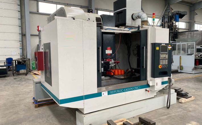 사진 사용됨 REPUBLIC LAGUN VGC 5028 판매용