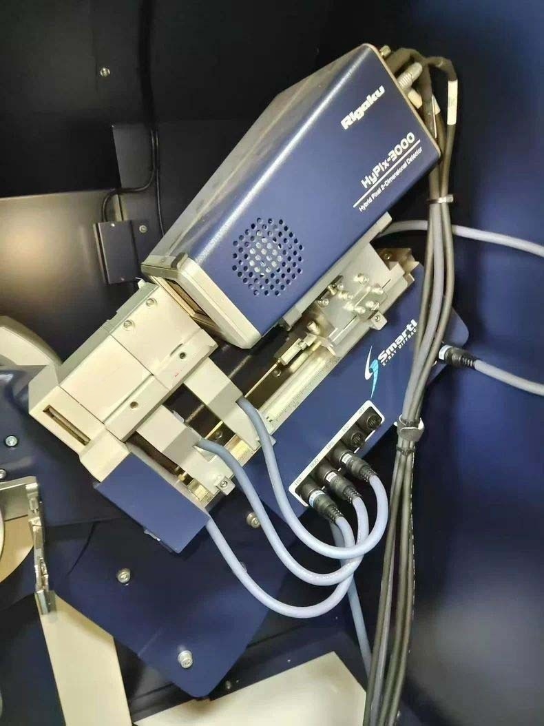 图为 已使用的 RIGAKU SmartLab 3kW 待售