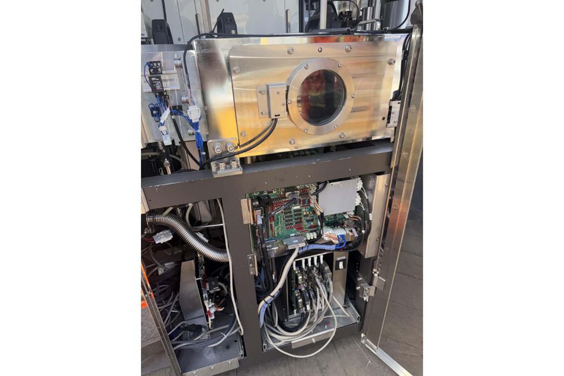 사진 사용됨 RIGAKU TXRF V300 판매용