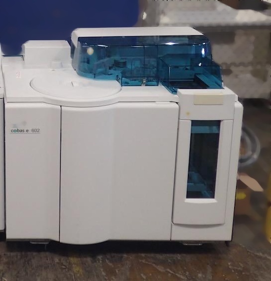 사진 사용됨 ROCHE Cobas E602 판매용
