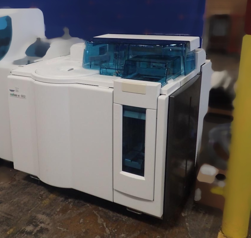 사진 사용됨 ROCHE Cobas E602 판매용