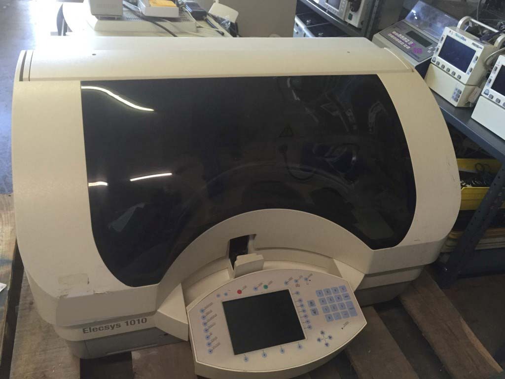 Photo Used ROCHE Elecsys 1010 For Sale