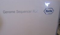 Photo Utilisé ROCHE Genome Sequencer FLX À vendre