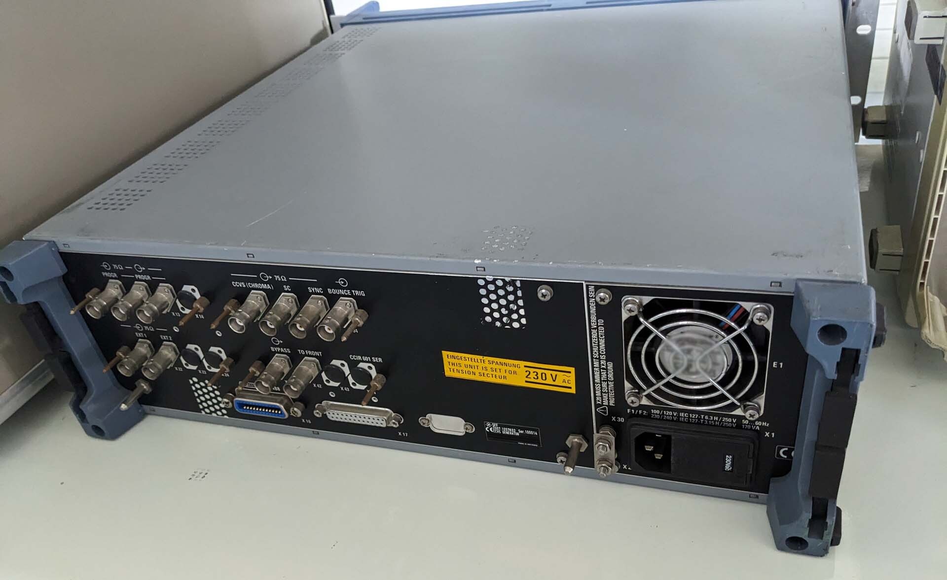 Photo Used ROHDE & SCHWARZ CCVS Generator For Sale